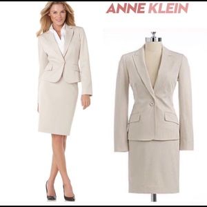 Anne Klein skirt suit